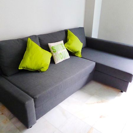 Apartamentos Centro Picasso Málaga Exterior foto